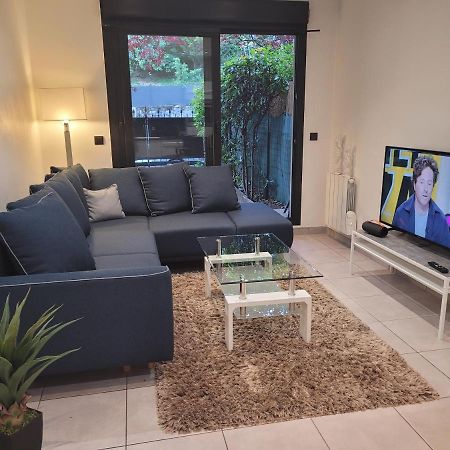 Appartement Standing 2 Pieces Avec Jardin Entre Paris & Dysney Bry-sur-Marne Exterior foto